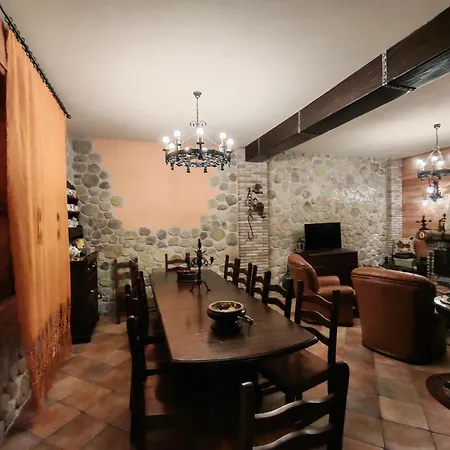 Donna Costanza Relais Villa *